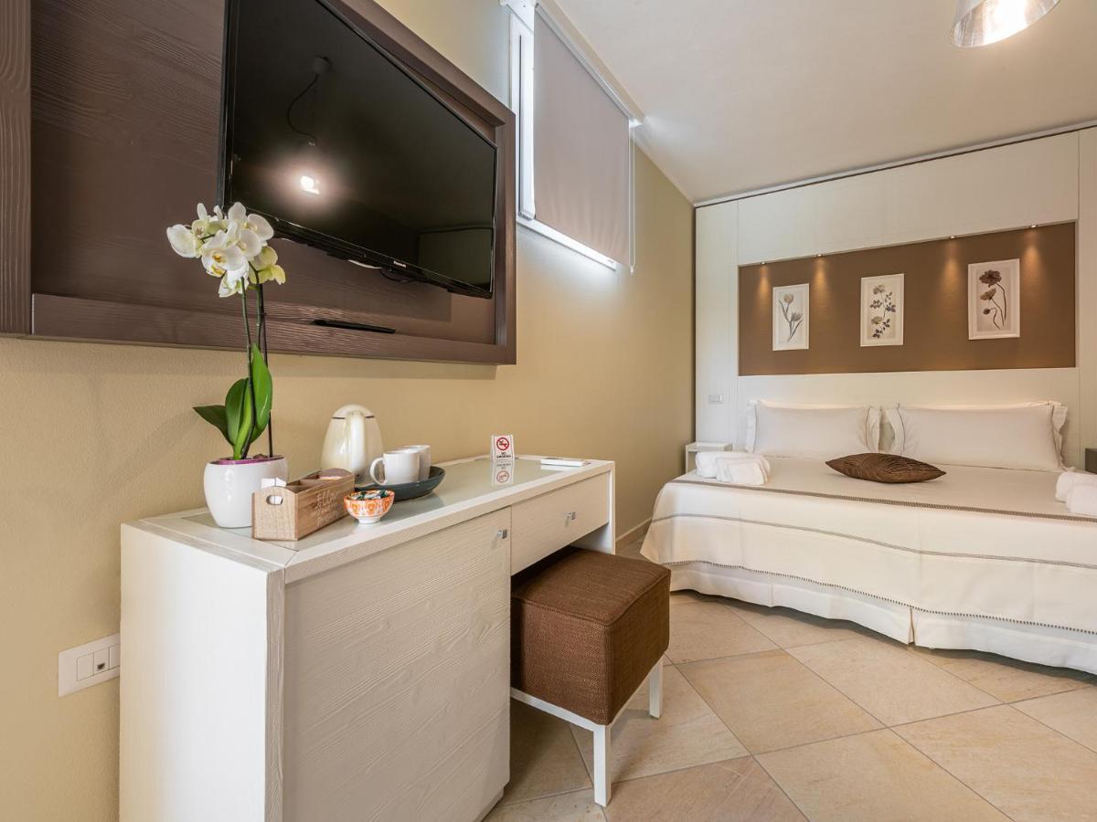 B&B Giglio Di Chia Домус-де-Мария Экстерьер фото